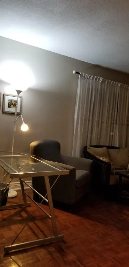 Moments.... Bed and Breakfast Toronto Nocleg ze śniadaniem